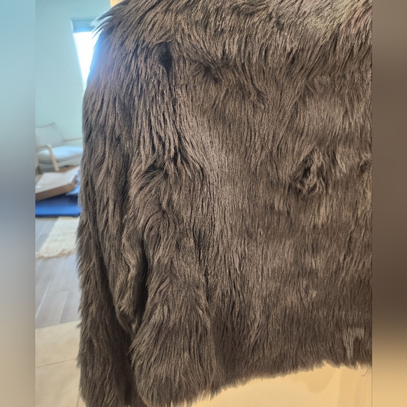 Zara Basic Faux Fur Jacket in Navy - Picture 3 of 4